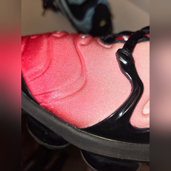 Nike Air VaporMax Plus Women's 9.5 Hyper Pink/Pink Foam/Glacier Ice/Black - Picture 10 of 12